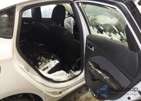 2013 Dodge Dart Sxt z USA, uszkodzony, nr VIN 1C3CDFBA7DD342400